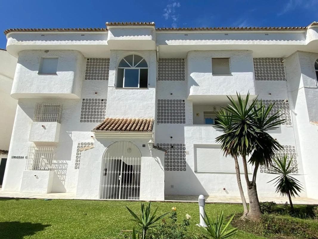 Venta de piso en Calle de las Adelfas, Marbella
photo 3