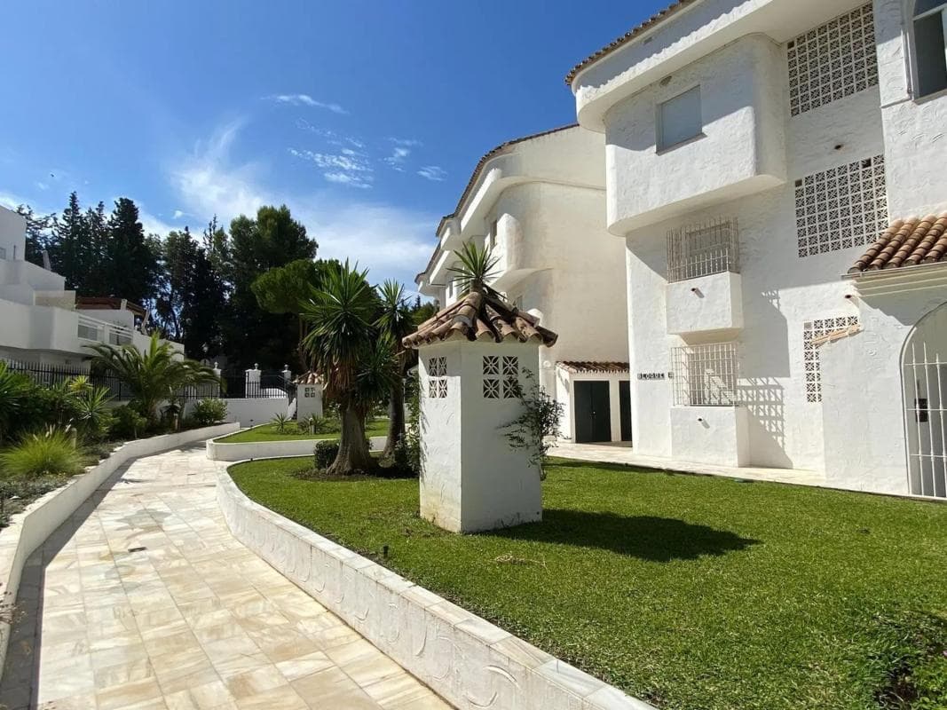Venta de piso en Calle de las Adelfas, Marbella
photo 4