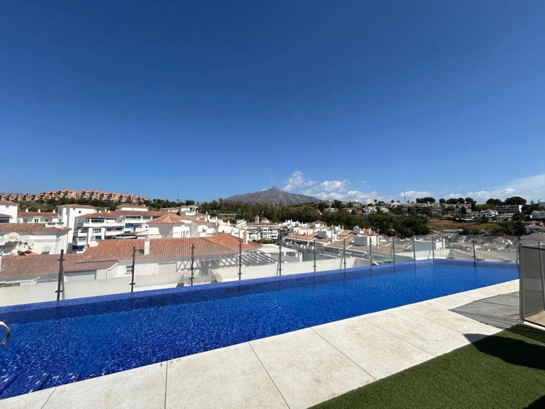 Venta de piso en Barrio Nueva Andalucía, Marbella
photo 2