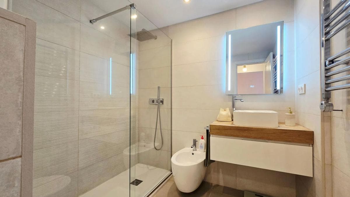 Venta de piso en CL RIO DANUBIO-ALTOS D RODEO, 3, Marbella
photo 2