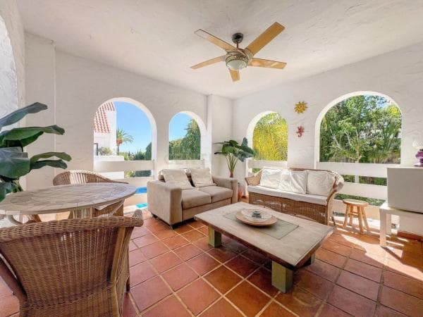 Piso en venta en Calle el Califa s/n, Marbella
photo 1