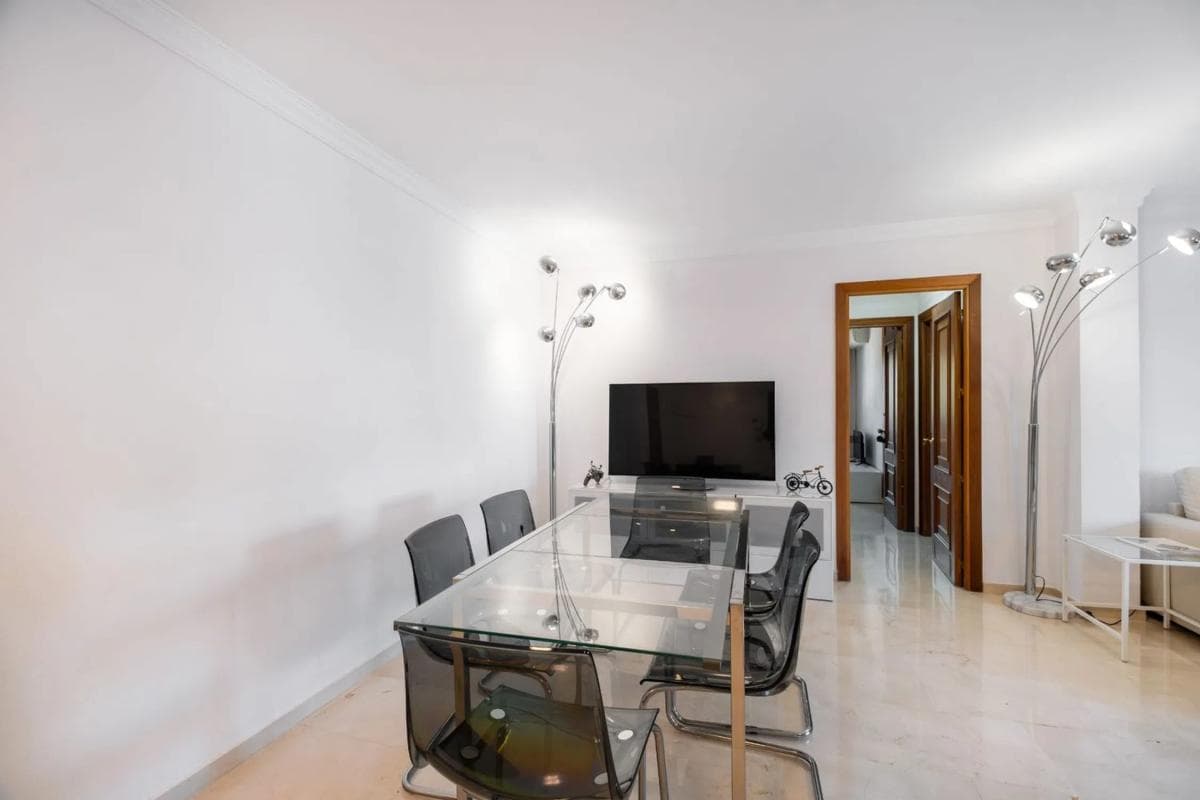 Venta de piso en Urb. Nueva Andalucía, Marbella
photo 2