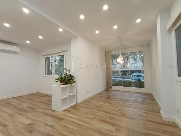 Piso en venta en Calle Rodrigo de Triana, Fuengirola
photo 1