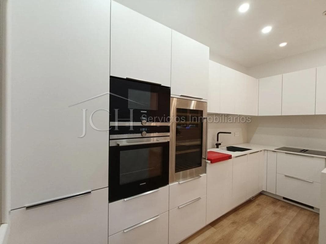 Venta de piso en Calle Rodrigo de Triana, Fuengirola
photo 5