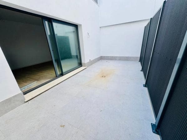 Apartment for sale in Los Pacos, Fuengirola thumbnail 1