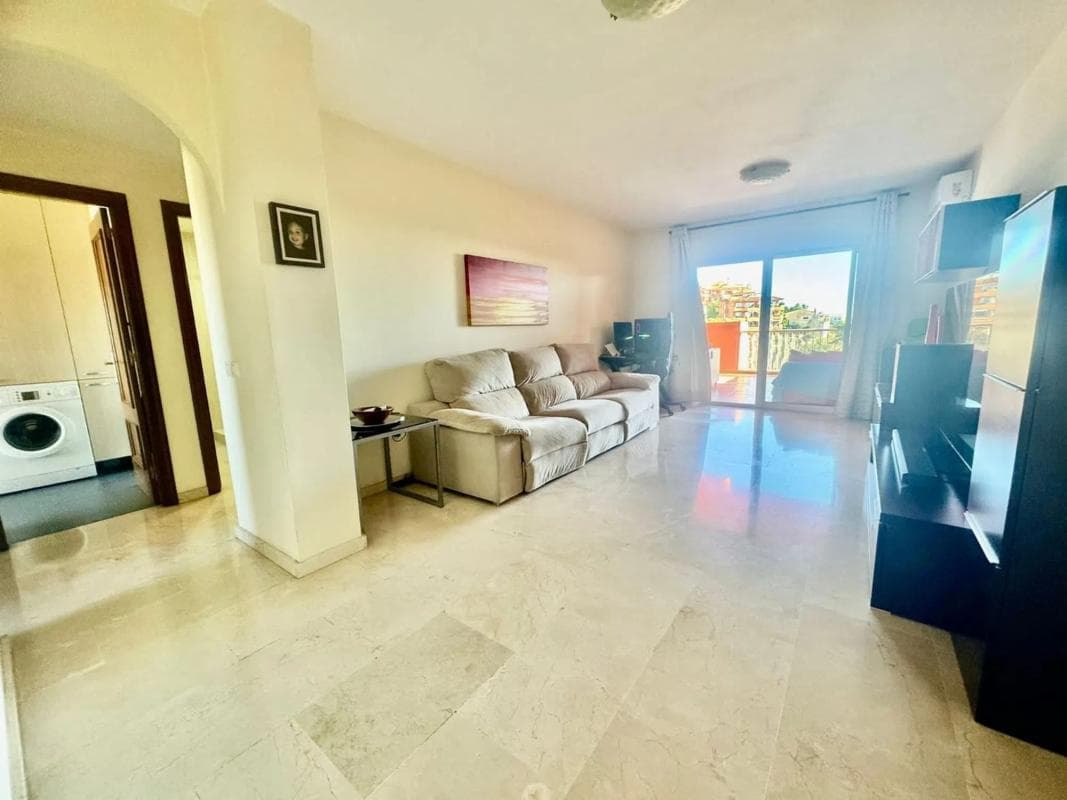 Venta de piso en Calle Infanta Doña Elena, Fuengirola
photo 3