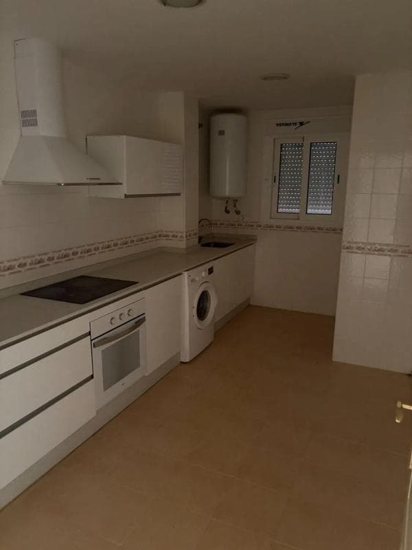 Venta de piso en Calle Tucán, 14, Fuengirola
photo 2