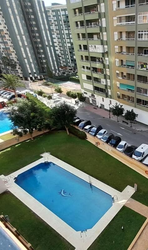 Продажа квартиры на Calle Santa Isabel, Фуэнхирола
photo 3