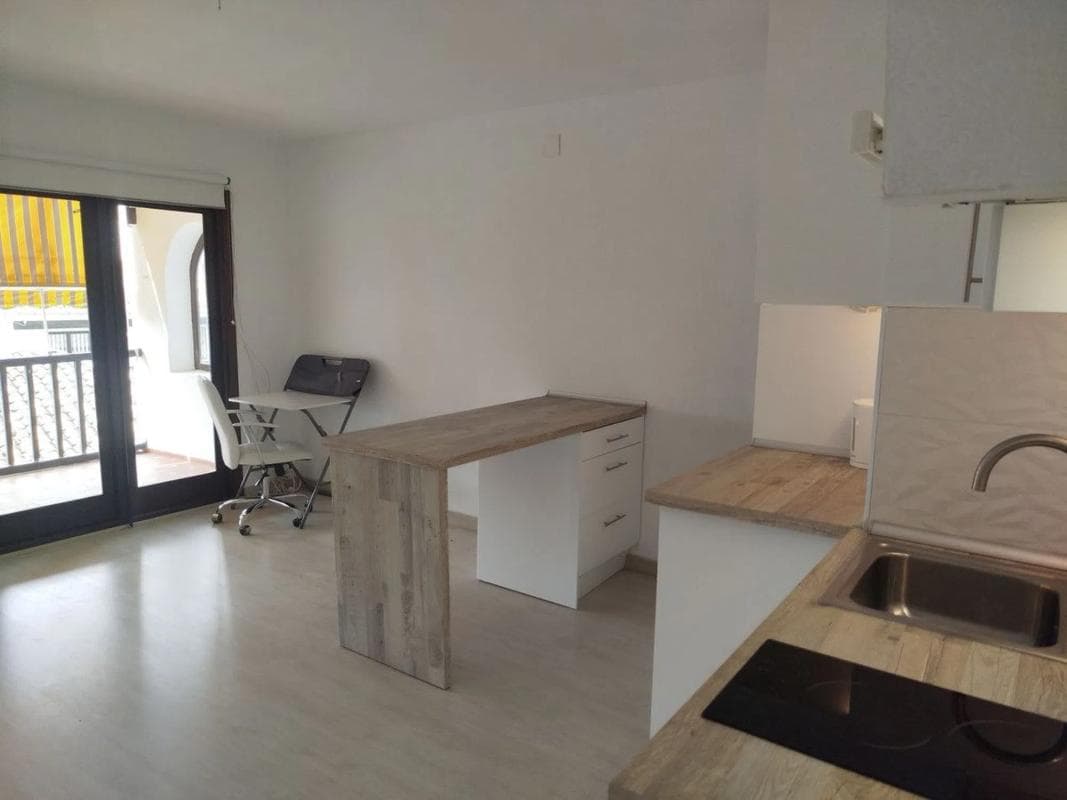 Venta de piso en Los Pacos, Fuengirola
photo 3