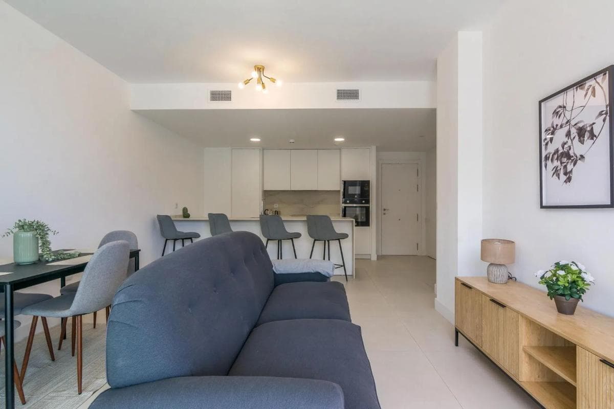 Sale of apartment in Calle Leticia, Fuengirola
photo 3
