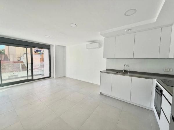 Apartment for sale in Avenida Fuengirola, Fuengirola photo 1