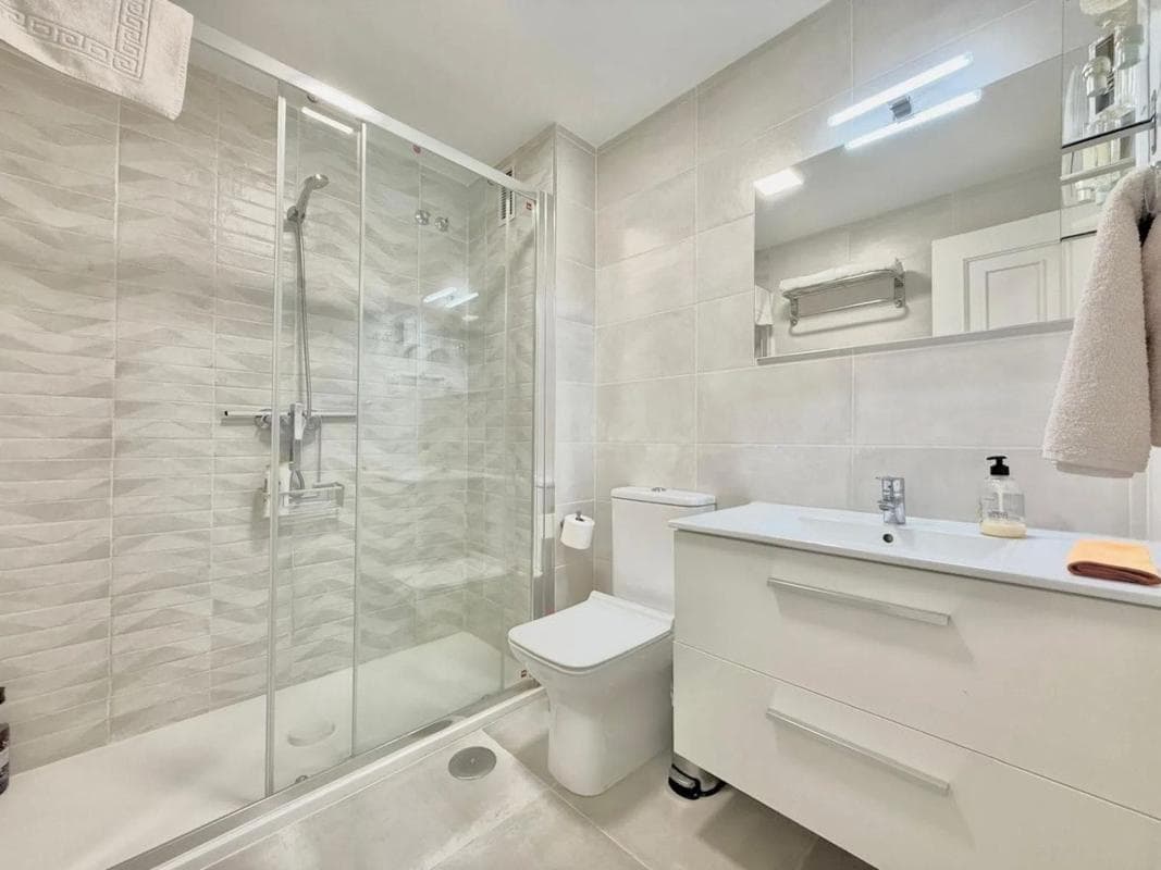 Продажа квартиры на Calle Pintor Nogales, Фуэнхирола
photo 4