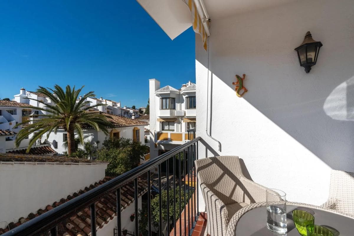 Sprzedaż mieszkania w Calle Maestra Ángeles Aspiazu, Fuengirola
photo 2