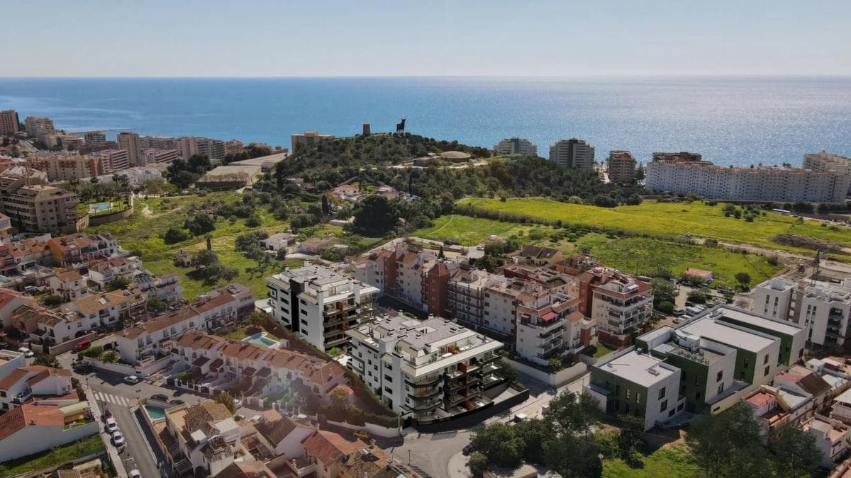 Sprzedaż mieszkania w Calle Artemisa, 4, Fuengirola
photo 3