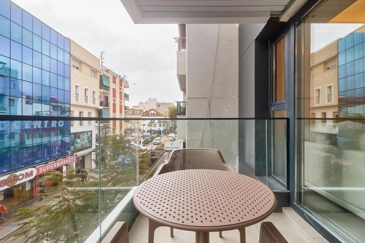 Sprzedaż mieszkania w Avenida Condes de San Isidro, 14, Fuengirola
photo 2