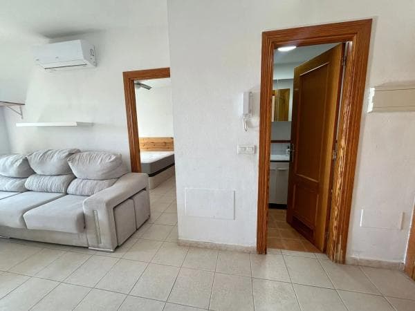 Piso en venta en Calle Granado del Higueron, 2, Fuengirola
thumbnail 2