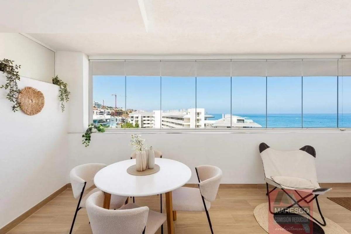 Venta de piso en Calle Sierra de Cazorla, Fuengirola
photo 2