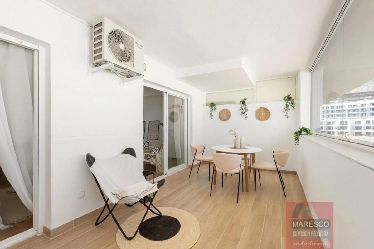 Venta de piso en Calle Sierra de Cazorla, Fuengirola
photo 3