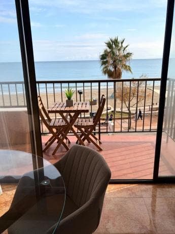 Mieszkanie na sprzedaż w Paseo Marítimo Rey de España, Fuengirola photo 1