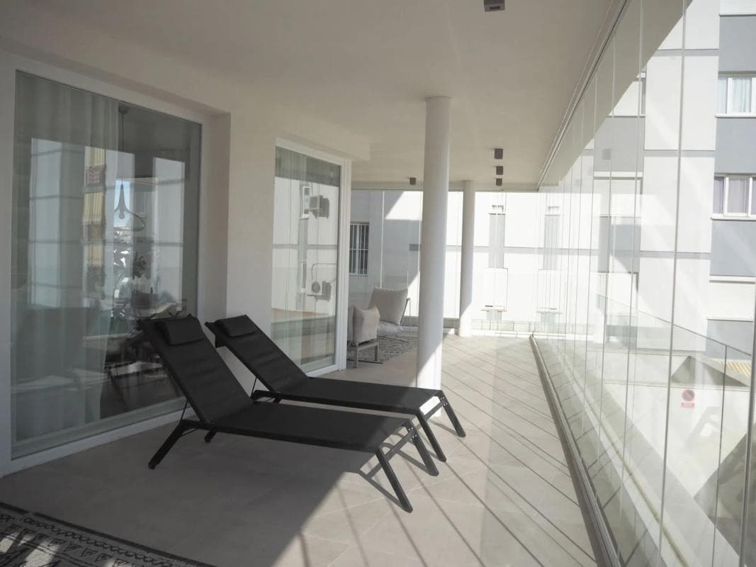 Venta de piso en C. Joaquín Blume 6, Baja A, Fuengirola
photo 2