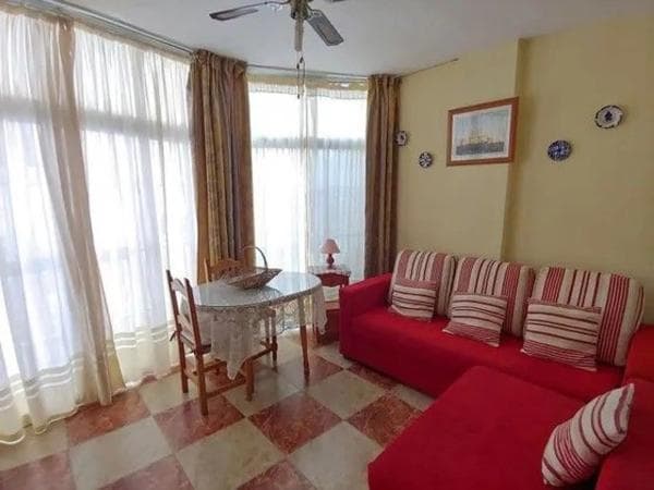 Mieszkanie na sprzedaż w Calle Asturias, Fuengirola photo 1