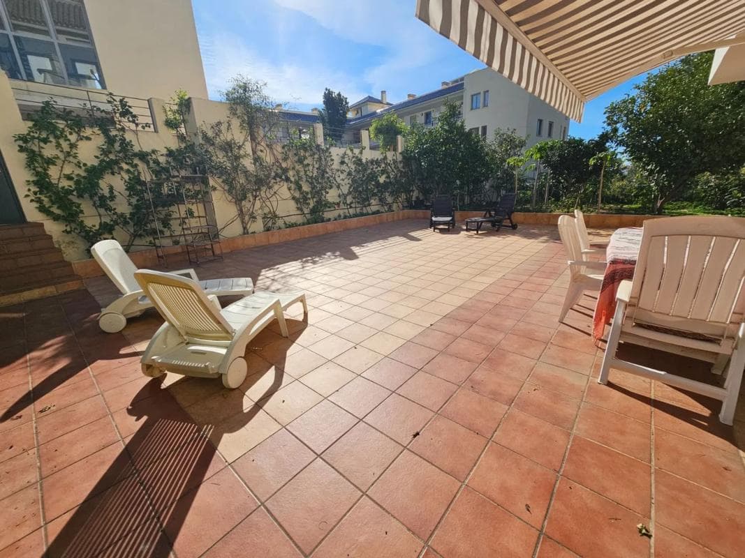 Properties for sale and rent in Spain photo 5