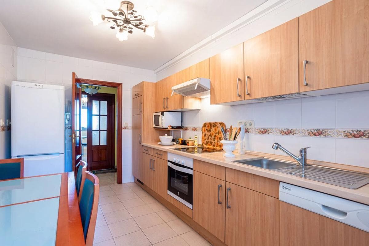 Venta de piso en Avenida de la Encarnación s/n, Fuengirola
photo 2
