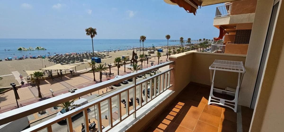 Venta de piso en Paseo Marítimo Rey de España, 81, Fuengirola
photo 2