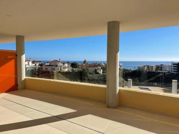 Apartment for sale in El Higuerón, Fuengirola photo 1