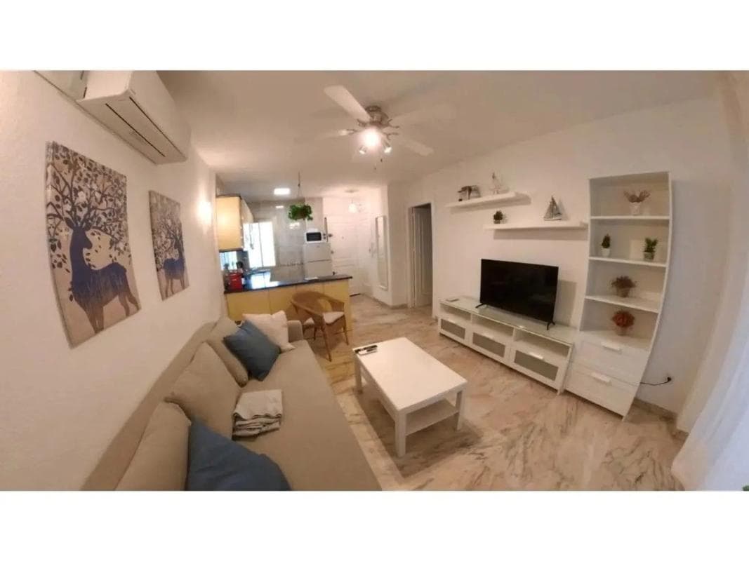 Sale of apartment in Avenida Nuestro Padre Jesús Cautivo, 46, Fuengirola
photo 3