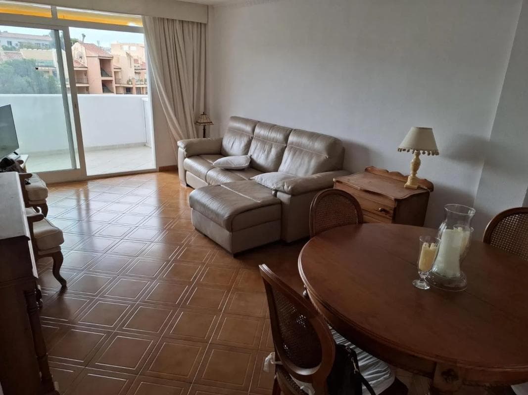 Sprzedaż mieszkania w Calle Orquídea, Fuengirola
photo 4