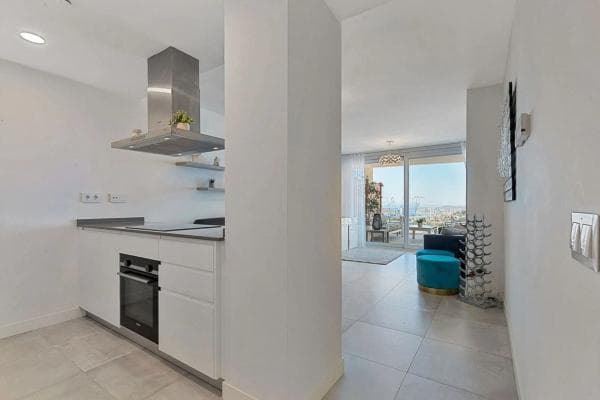 Apartment for sale in Calle Margarita Salas, Fuengirola thumbnail 1