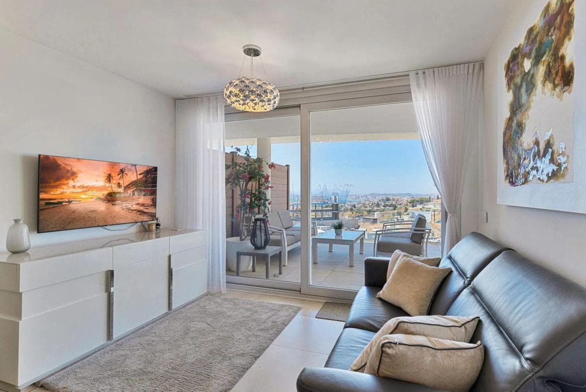 Sale of apartment in Calle Margarita Salas, Fuengirola
photo 5