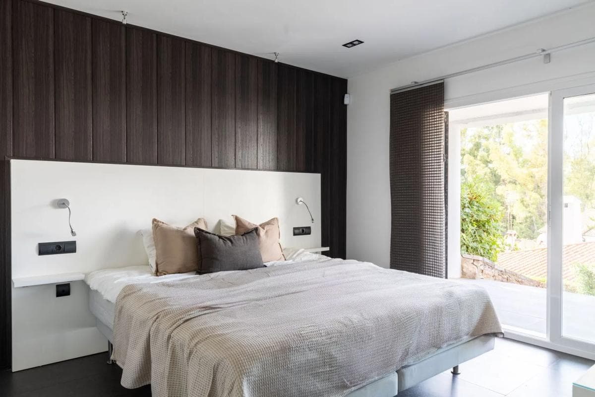 Properties for sale and rent in Spain photo 5