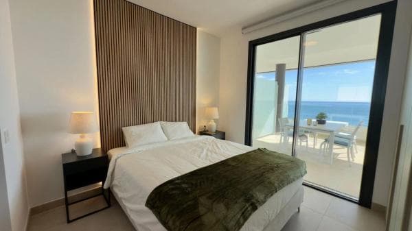 Piso en venta en Calle La Ladera, Fuengirola
photo 1