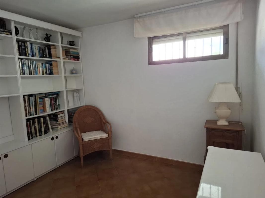 Venta de piso en Calle Orquídea, Fuengirola
photo 4