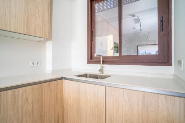 Apartment for sale in Calle Begoña, Fuengirola thumbnail 1