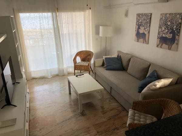 Piso en venta en Avenida Nuestro Padre Jesús Cautivo, 46, Fuengirola
photo 1