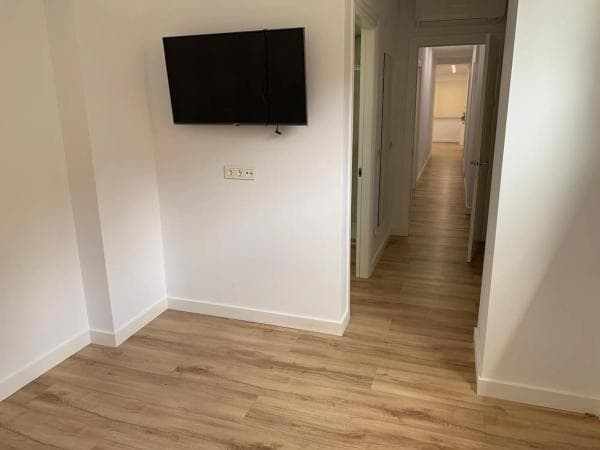 Квартира на продажу на Calle Rodrigo de Triana, Фуэнхирола photo 1