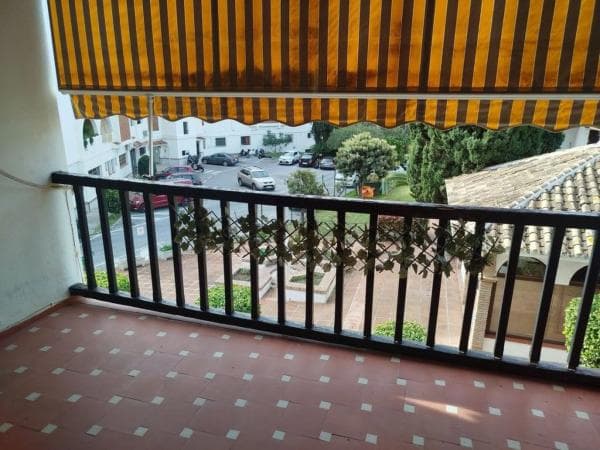 Piso en venta en Los Pacos, Fuengirola
thumbnail 1