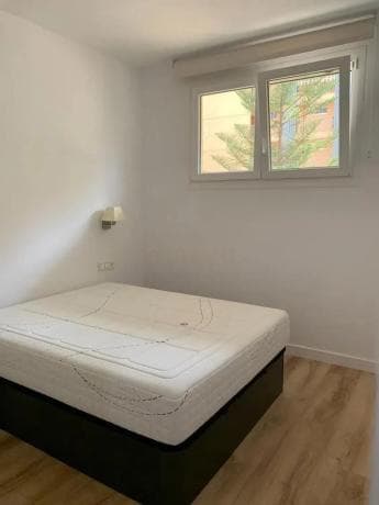 Квартира на продажу на Calle Maestra Ángeles Aspiazu, Фуэнхирола photo 1