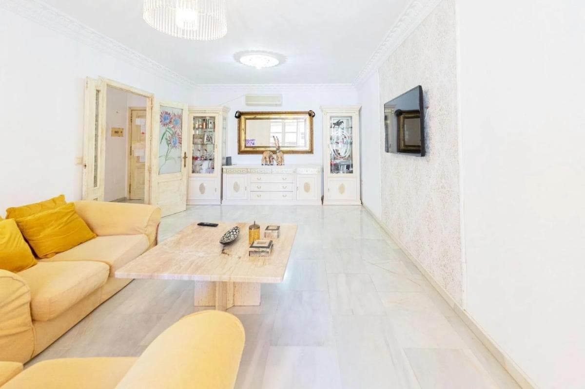 Venta de piso en Calle Uruguay, Fuengirola
photo 3