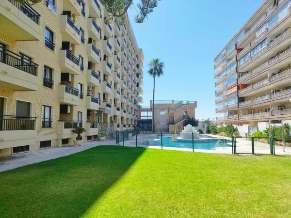 Apartment for sale in Paseo Marítimo Rey de España, Fuengirola photo 1