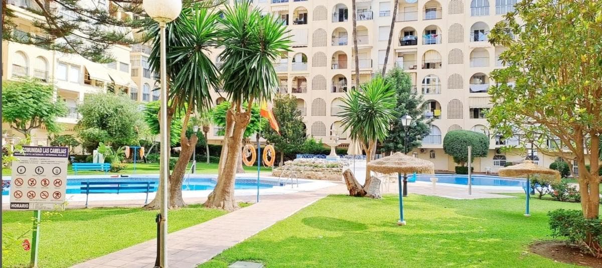 Sale of apartment in AV RAMON Y CAJAL, 35, Fuengirola
photo 4