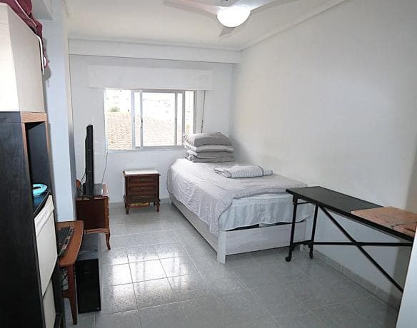 Piso en venta en Avenida Nuestro Padre Jesús Cautivo, Fuengirola
thumbnail 1