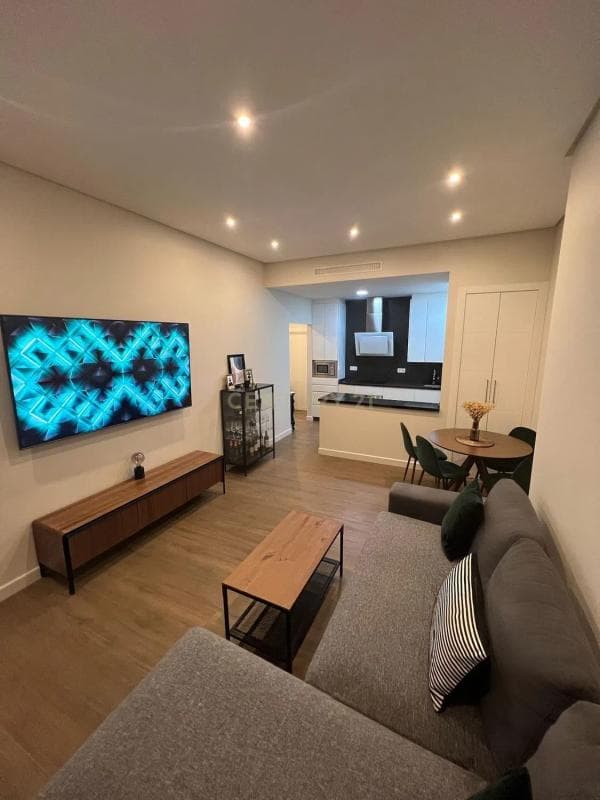 Sale of apartment in Calle Moncayo, 35, Fuengirola
photo 2