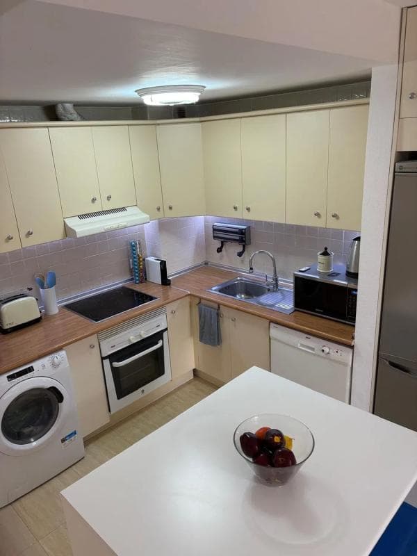 Venta de piso en AV PACOS DE LOS, Fuengirola
photo 2