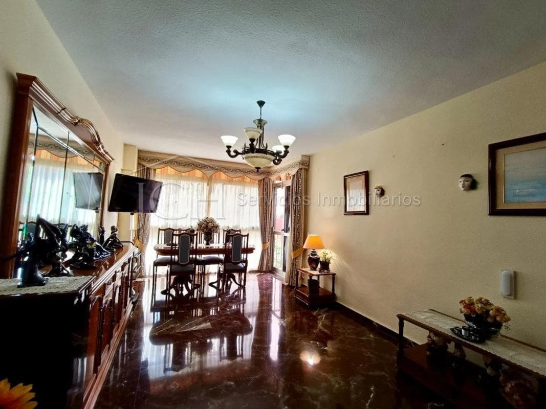 Venta de piso en Calle Rodrigo de Triana, Fuengirola
photo 5
