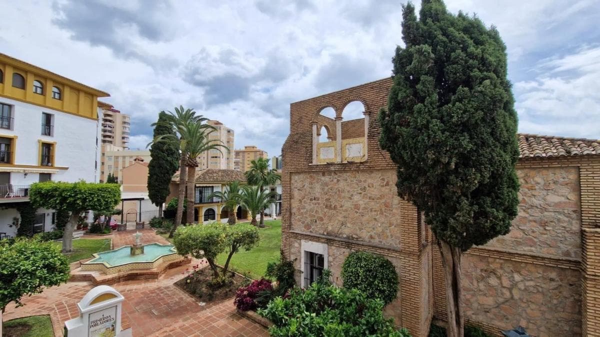 Venta de piso en Calle Maestra Ángeles Aspiazu, Fuengirola
photo 3
