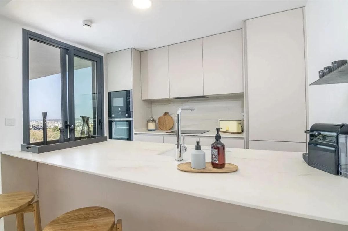 Продажа квартиры на Calle Golondrinas, Фуэнхирола
photo 5